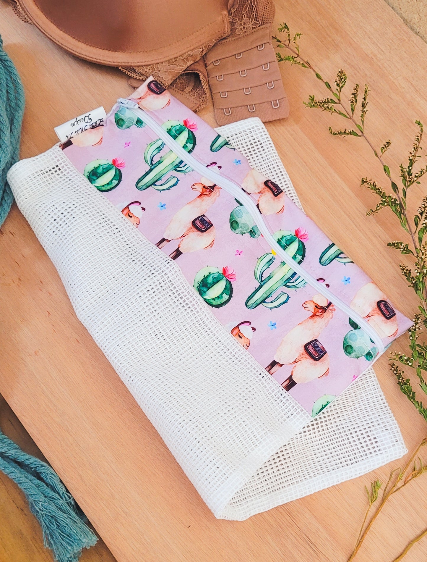 Llama & Cactus Wash Bag