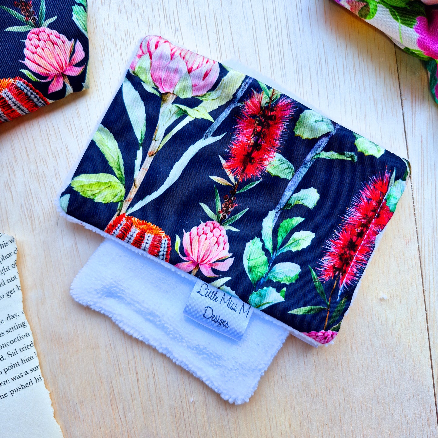 Glasses Case & Cleaner Navy Natives