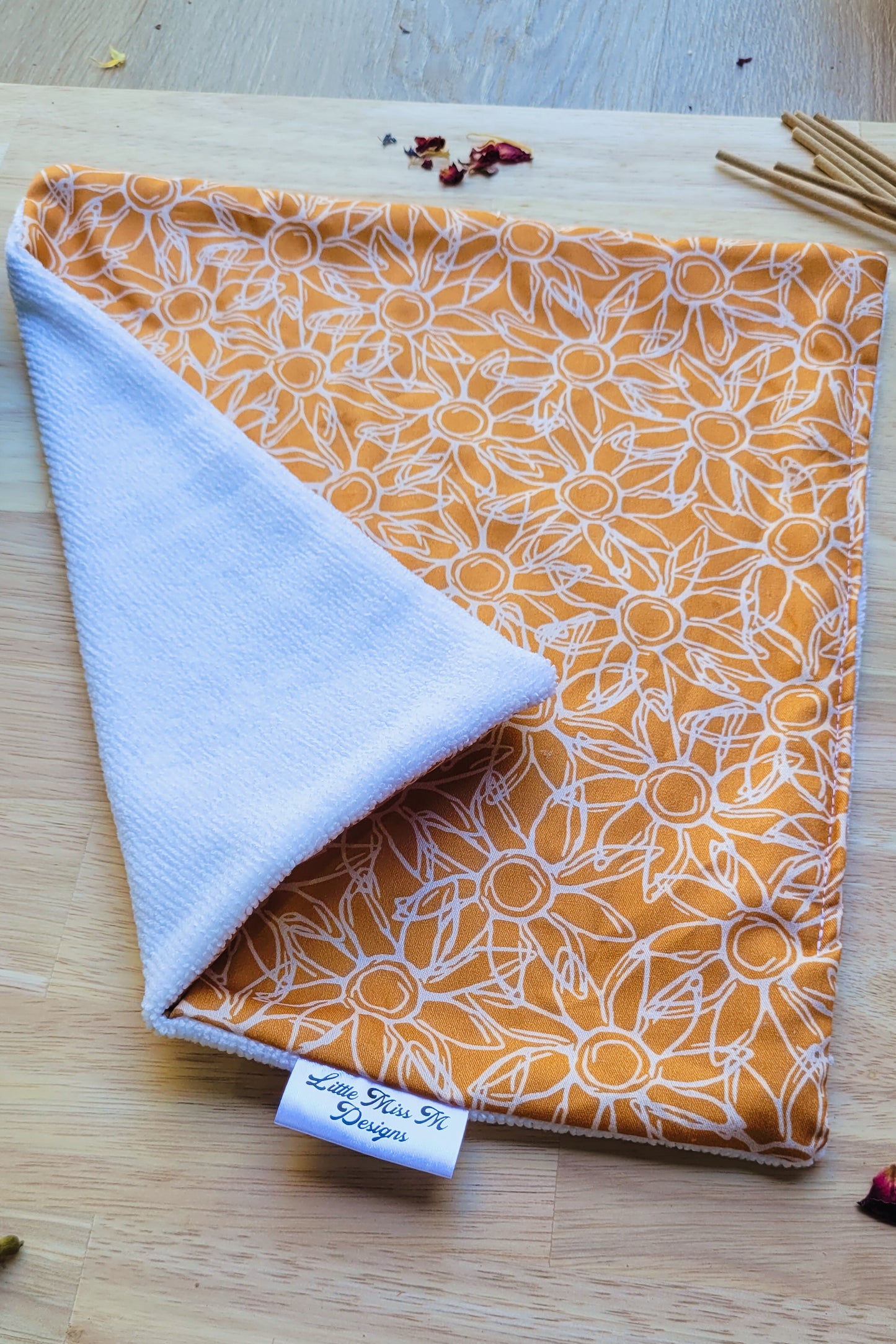 Mustard Sunflower Cleaning Wipes