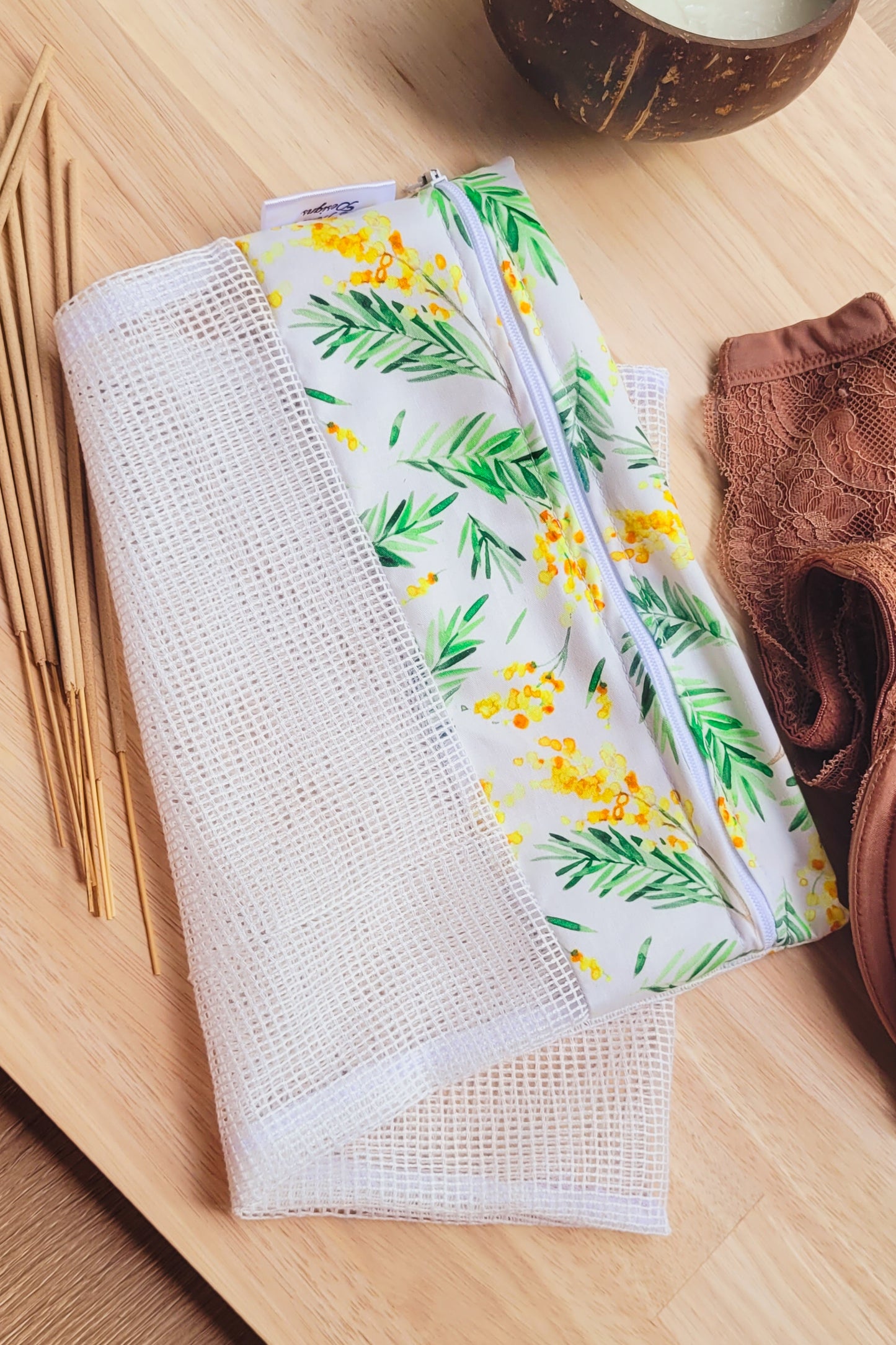 Wattle Wash Bag