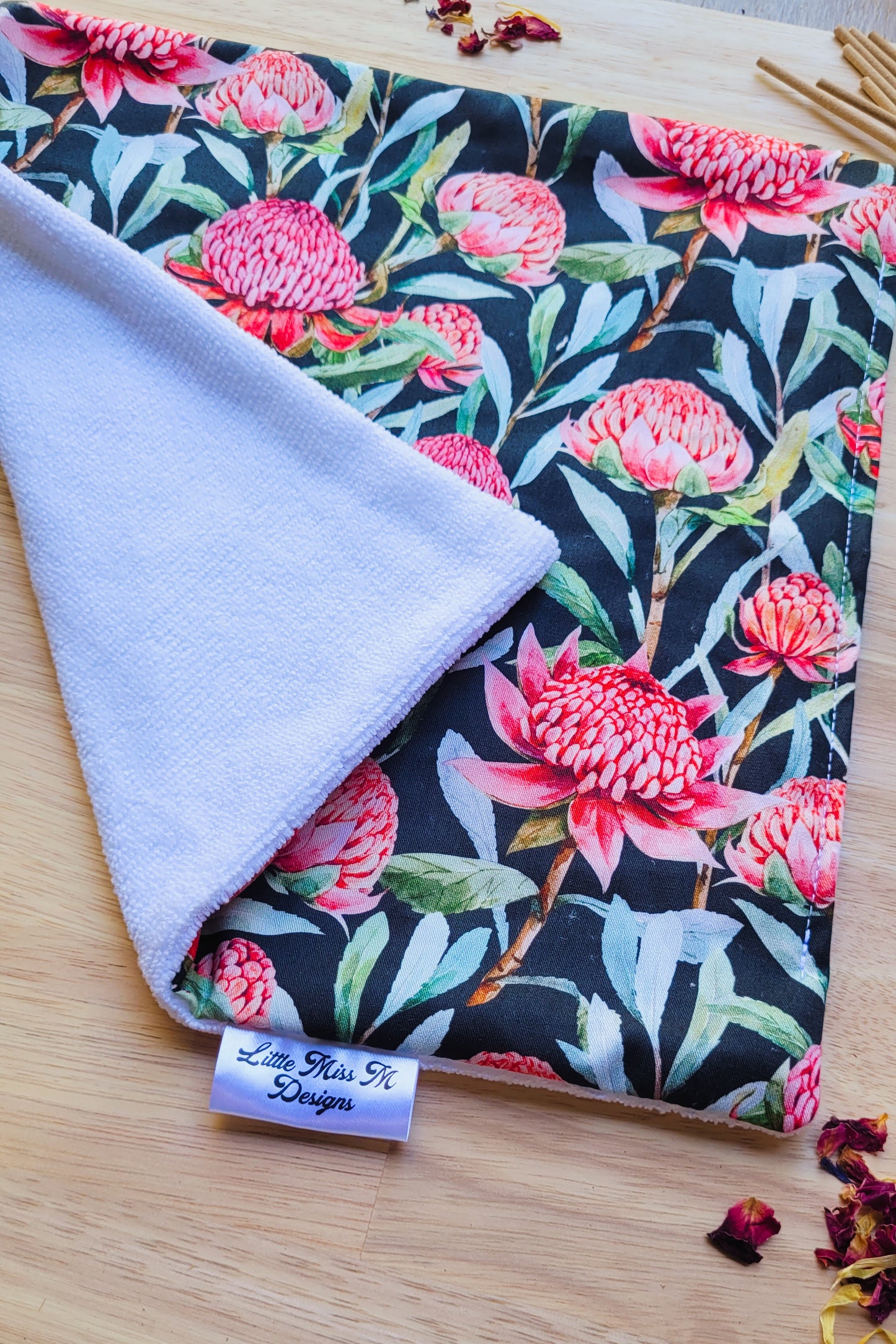 Waratah Cleaning Wipes