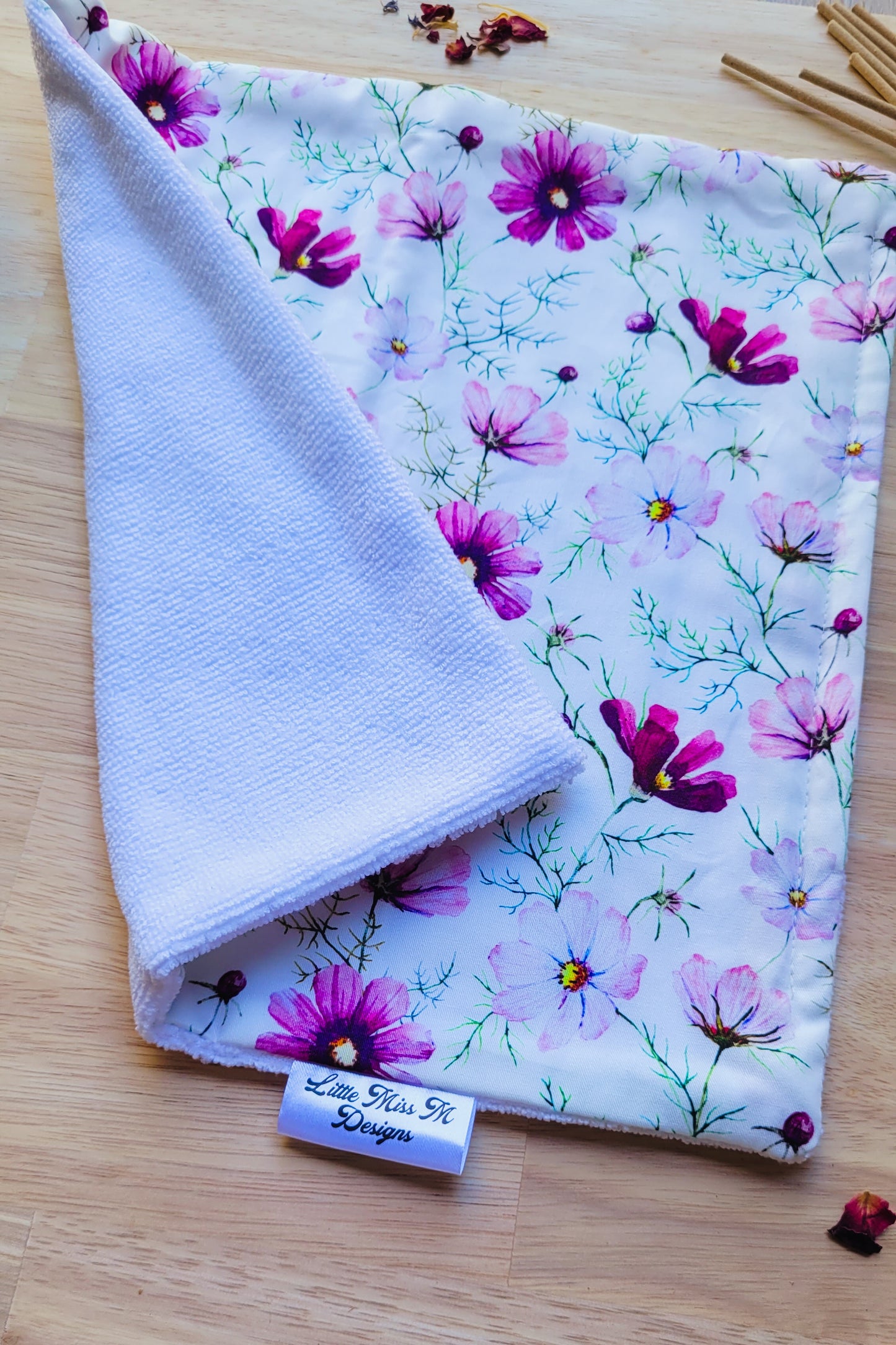 Pink Dandelion Cleaning Wipes