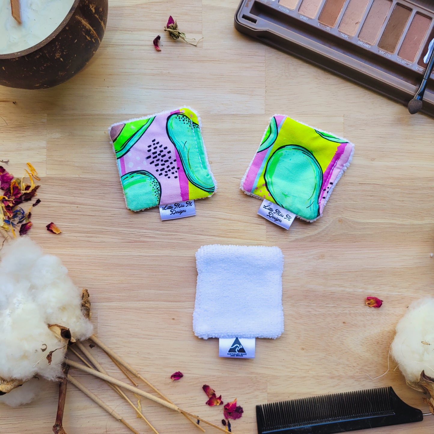 Avo Makeup Wipes