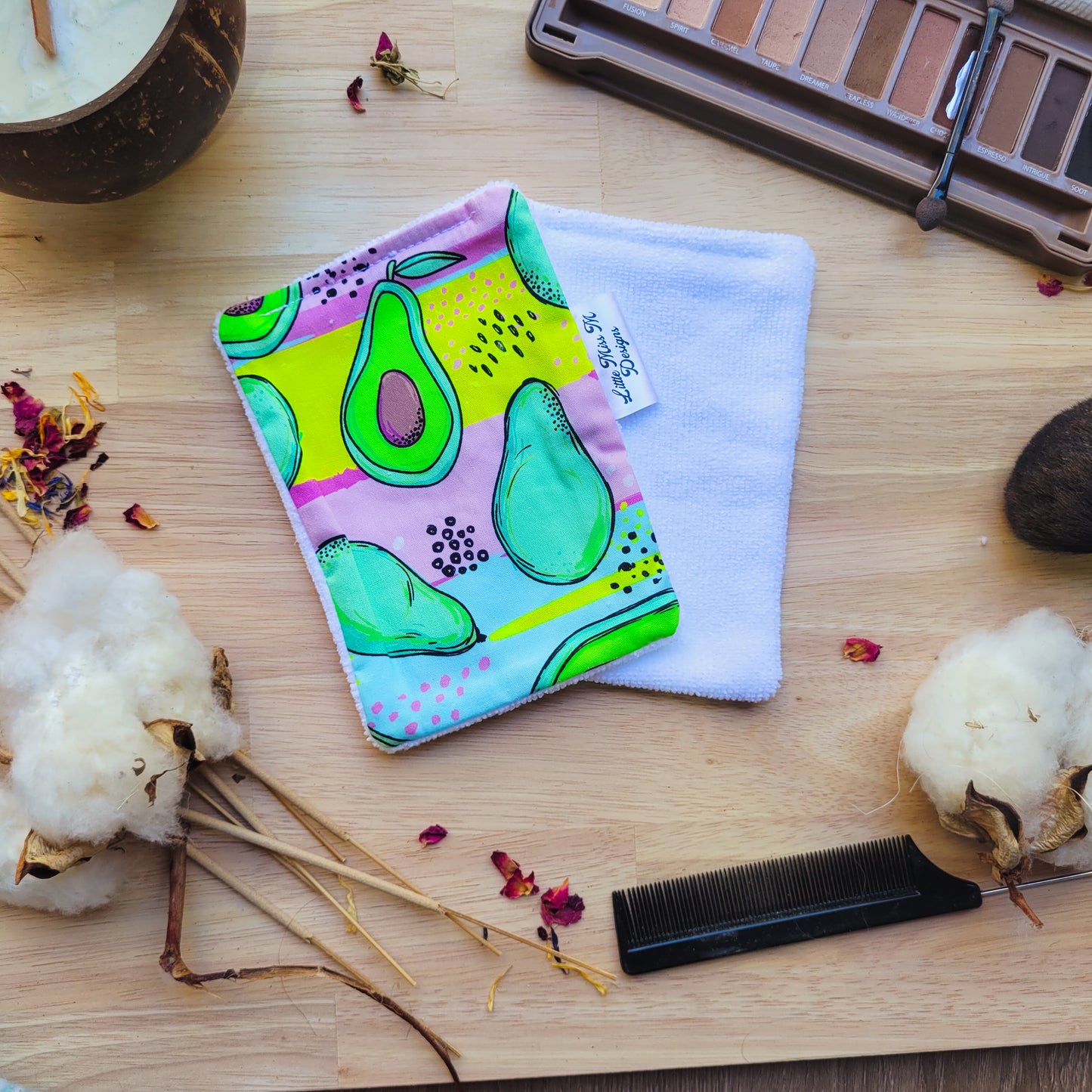 Avo Makeup Wipes