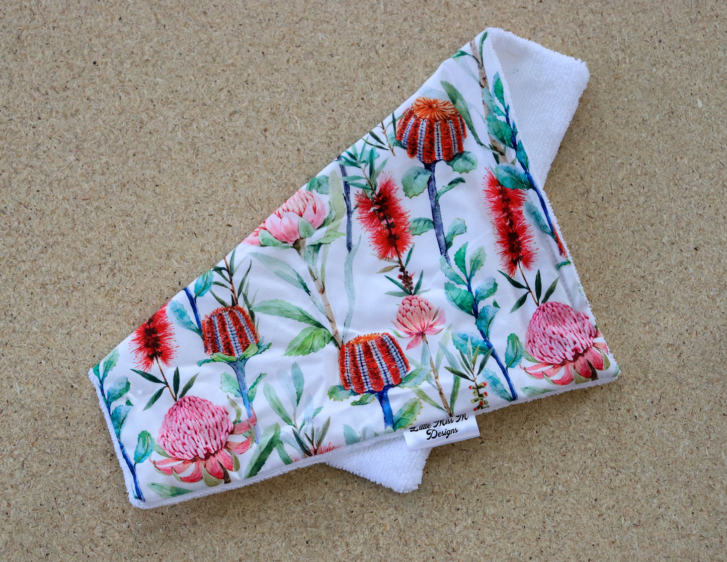 Cream Natives Cleaning Wipes