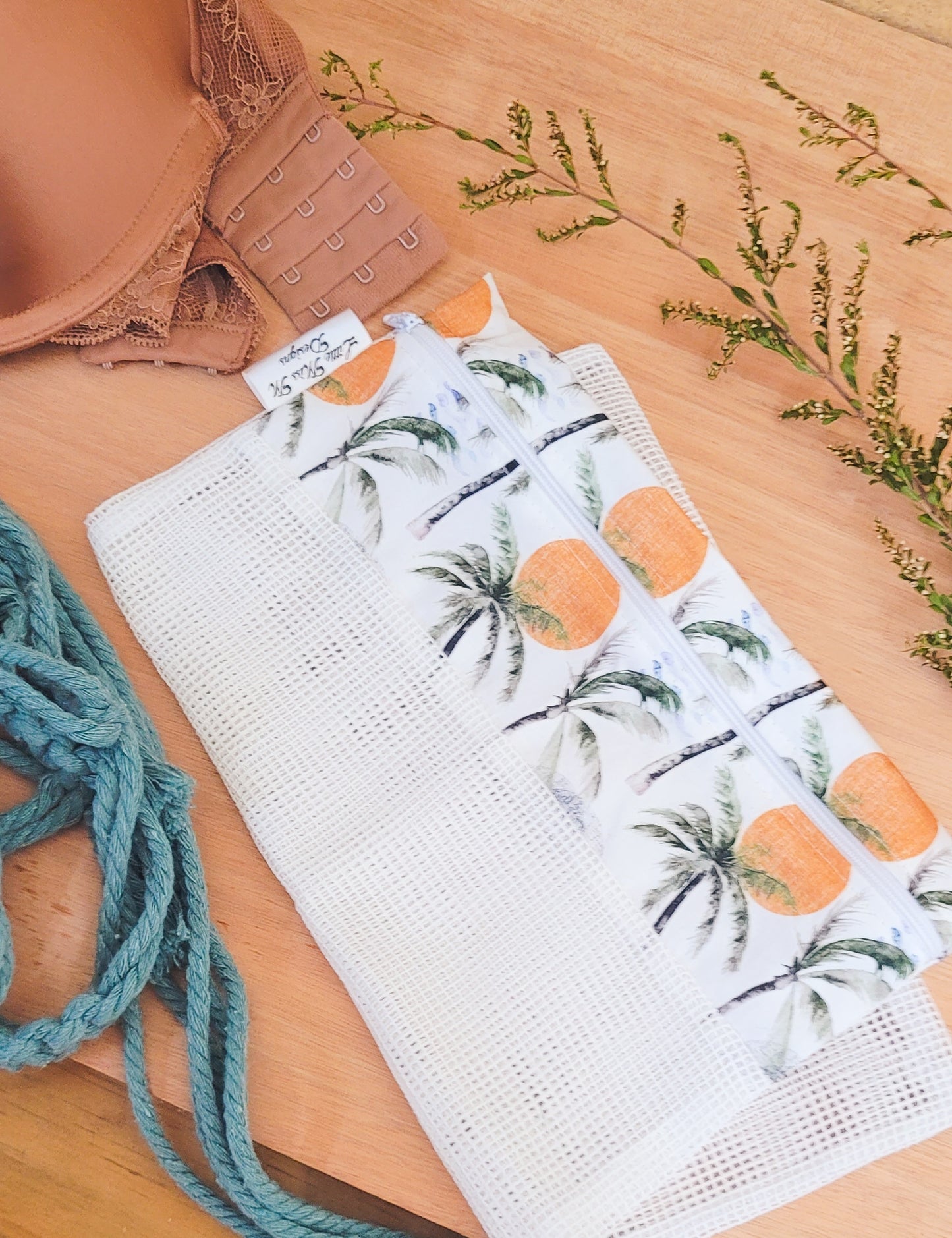 Palm Trees Wash Bag