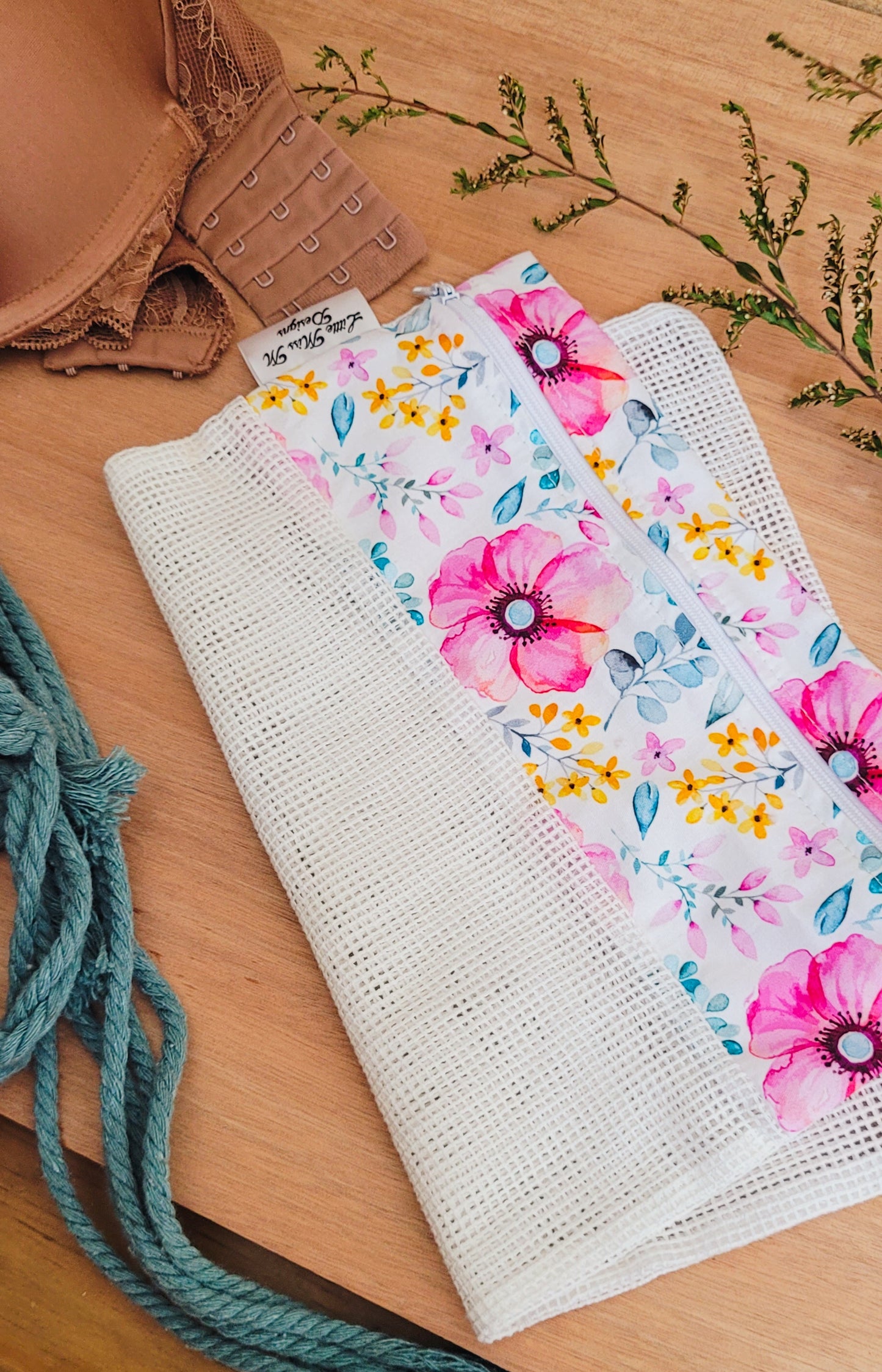 Summertime Wash Bag