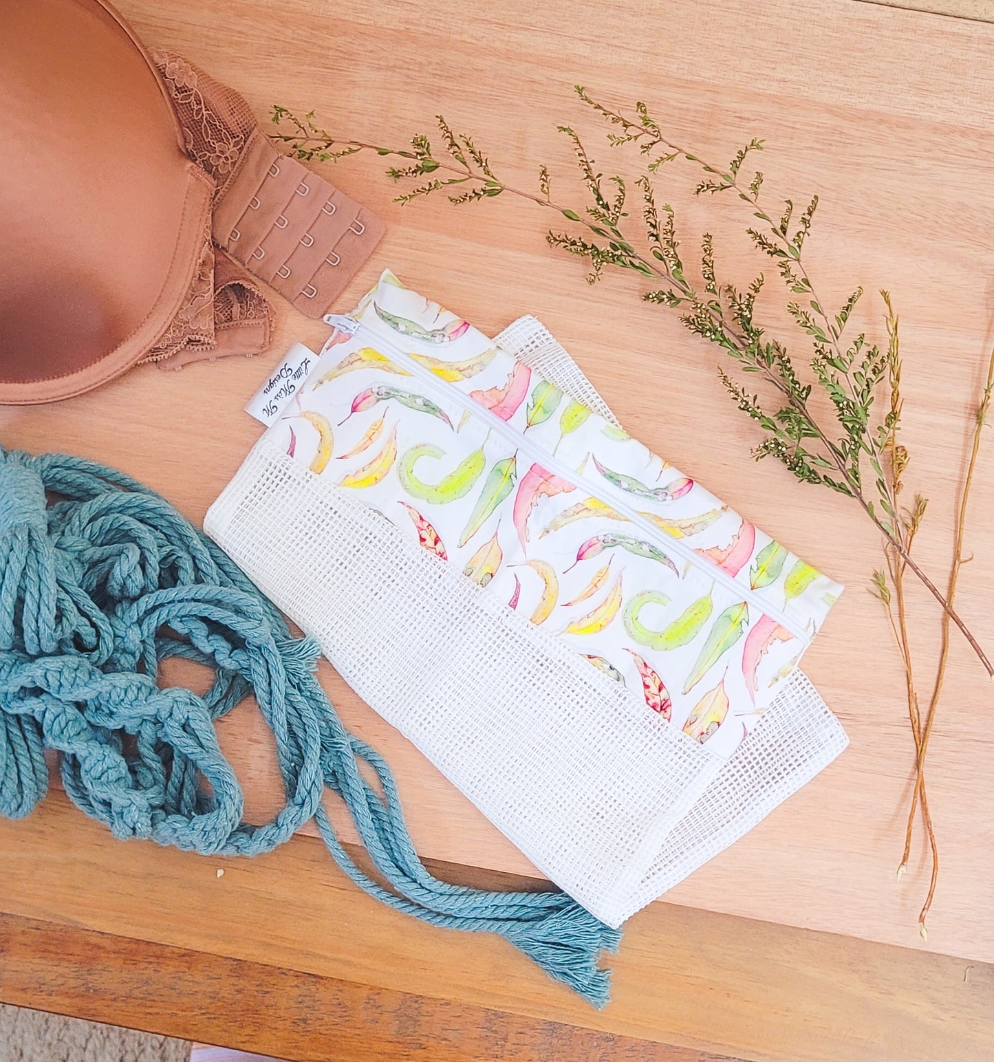 Gum Leaves Wash Bag