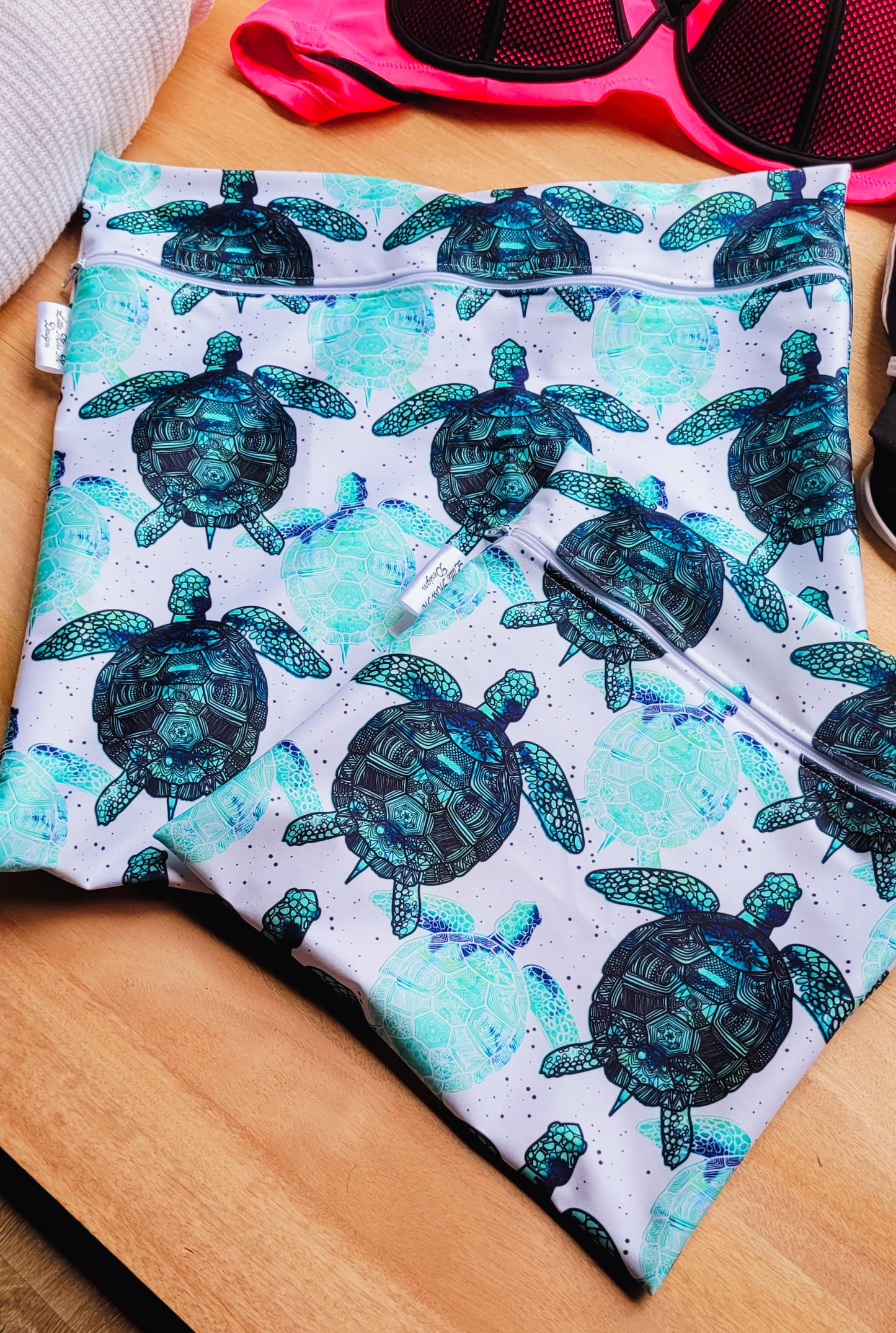 Sea Turtles Wet Bag Limited Edition