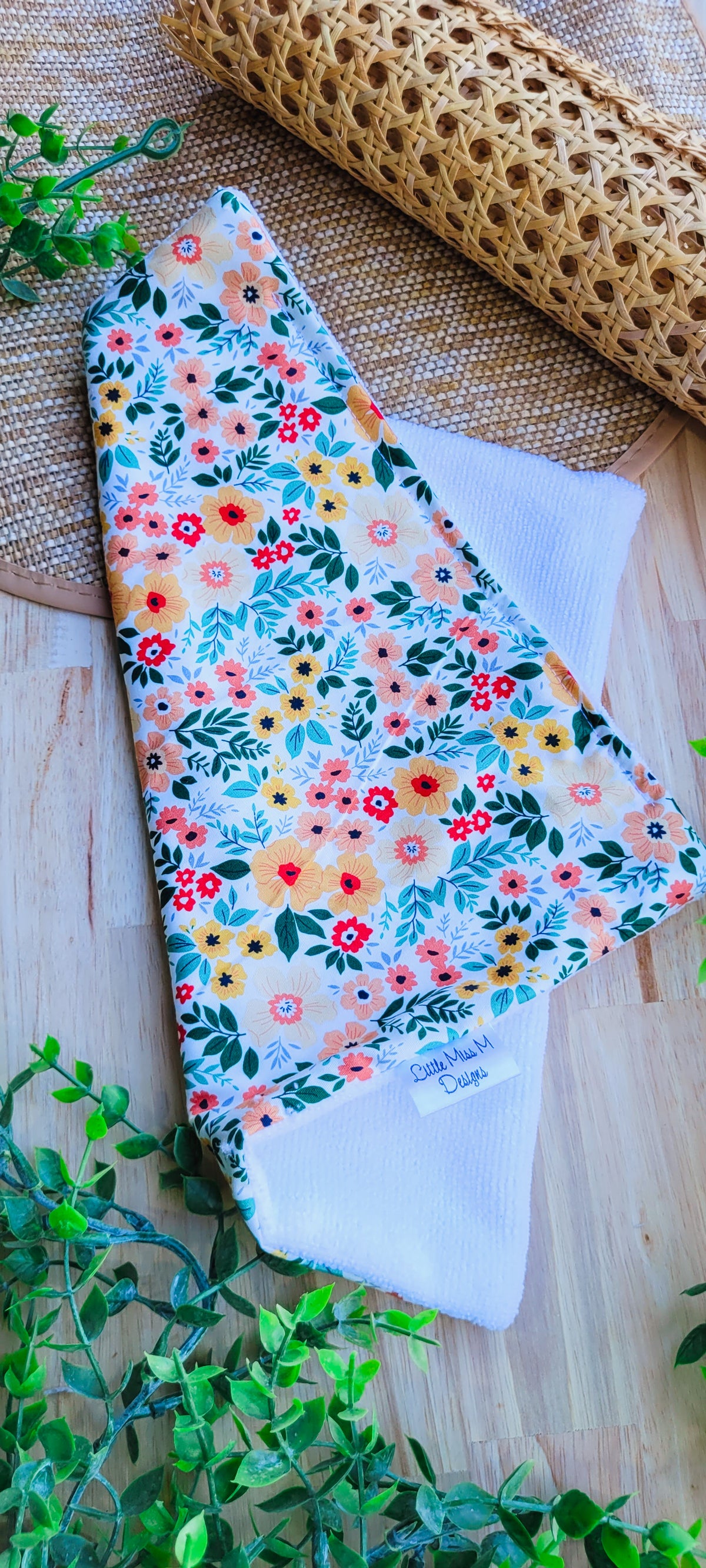 Orange Flowers Cleaning Wipes
