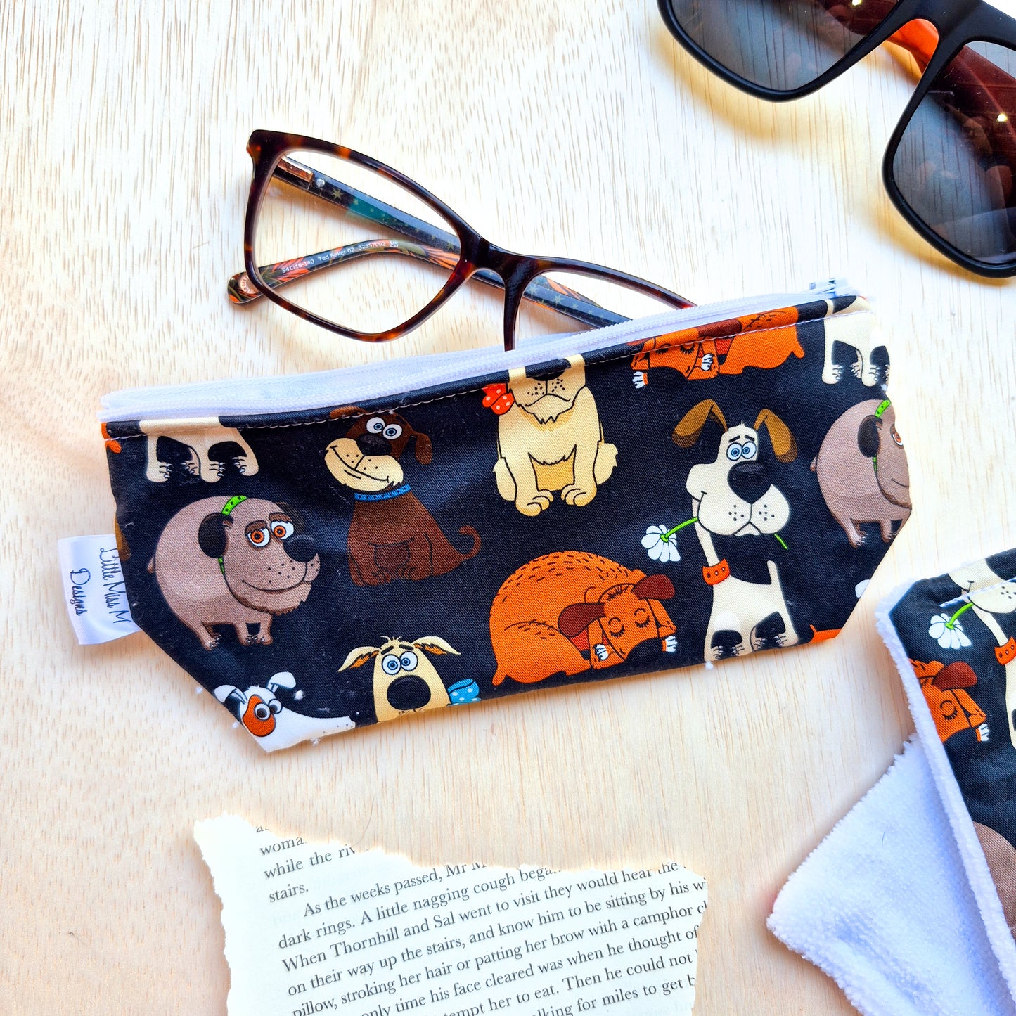 Glasses Case & Cleaner Dogs