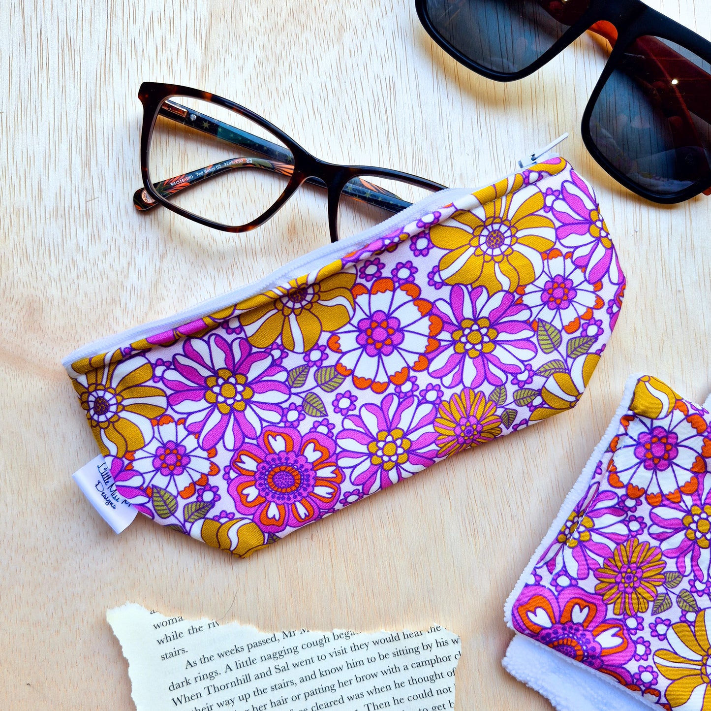 Glasses Case & Cleaner Skyler