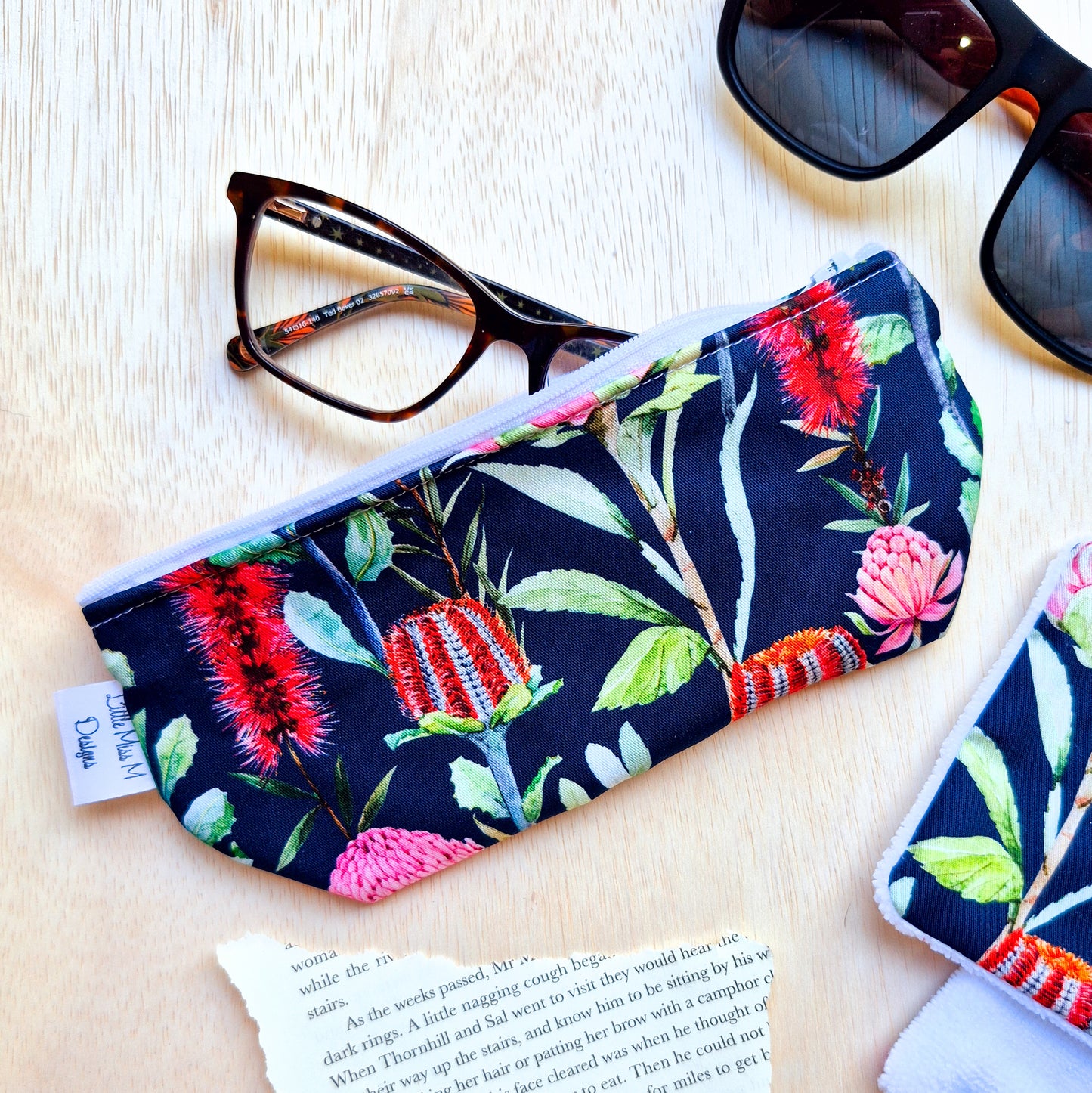 Glasses Case & Cleaner Navy Natives