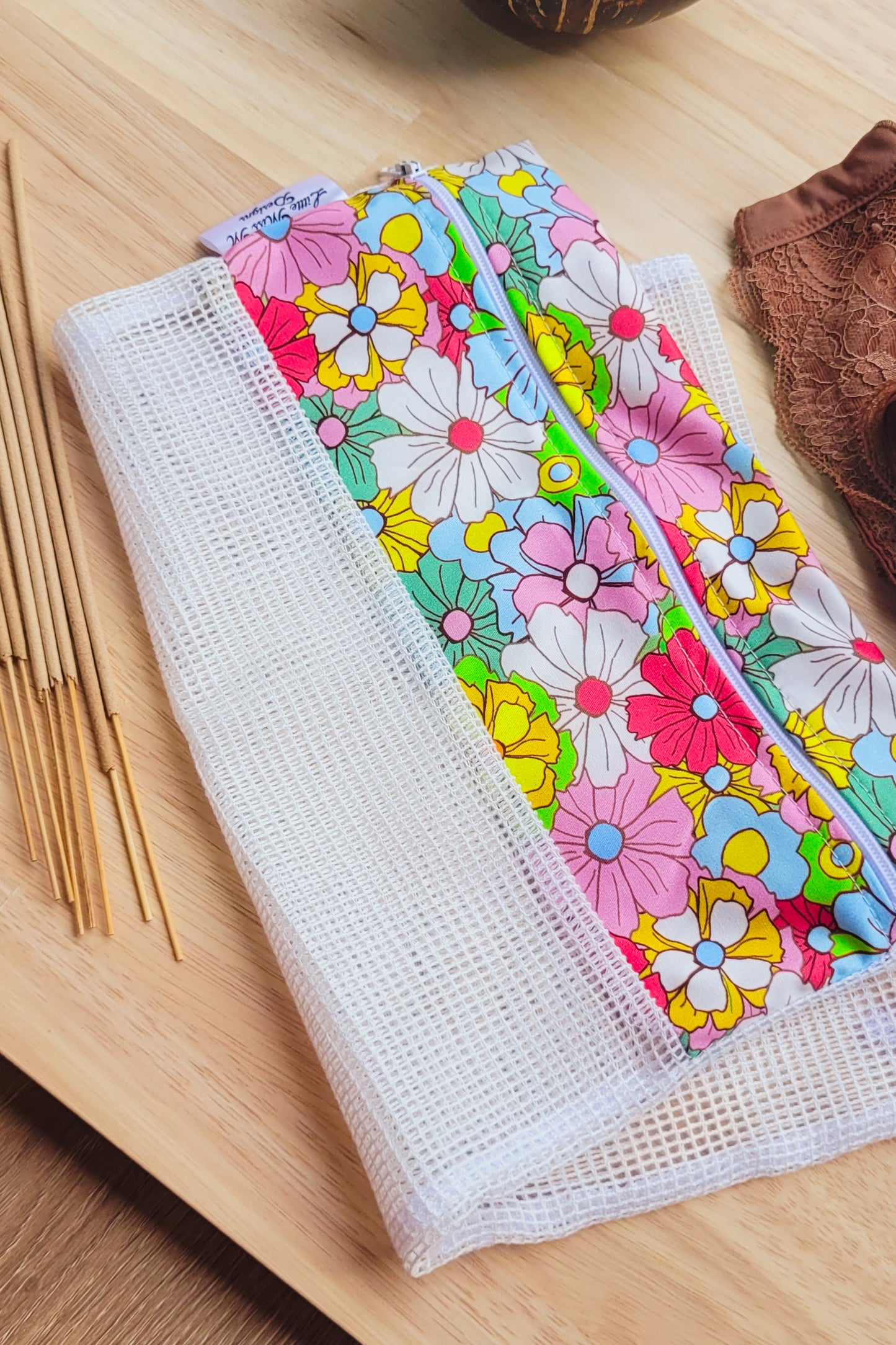 Colourful Daffy Wash Bag