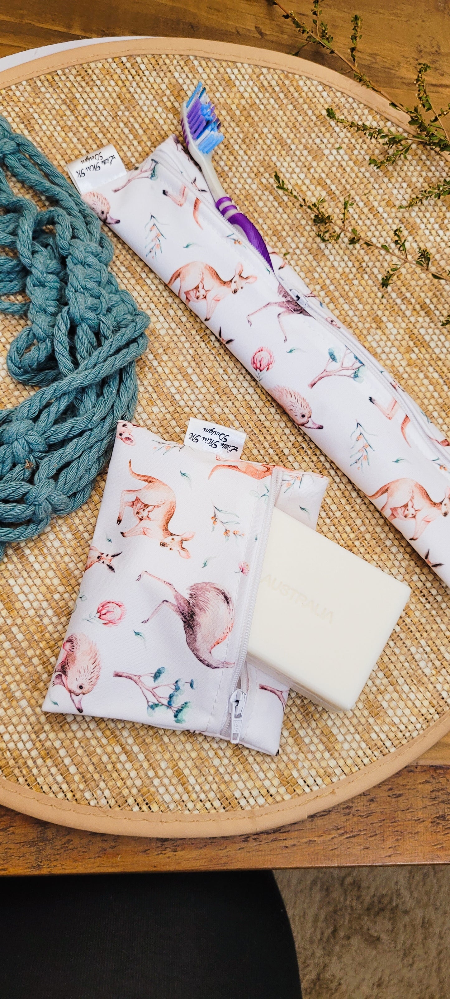 Aussie Animals Travel Soap & Toothbrush Pouch