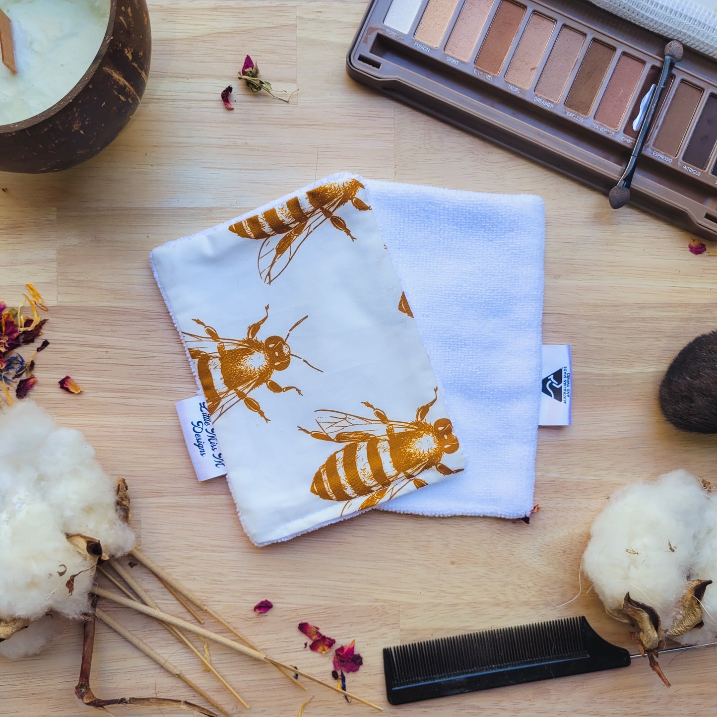 Wizzy Bee Makeup Wipes
