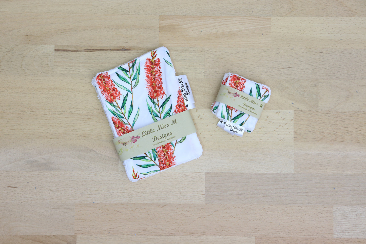 Bottle Brush Makeup Wipes