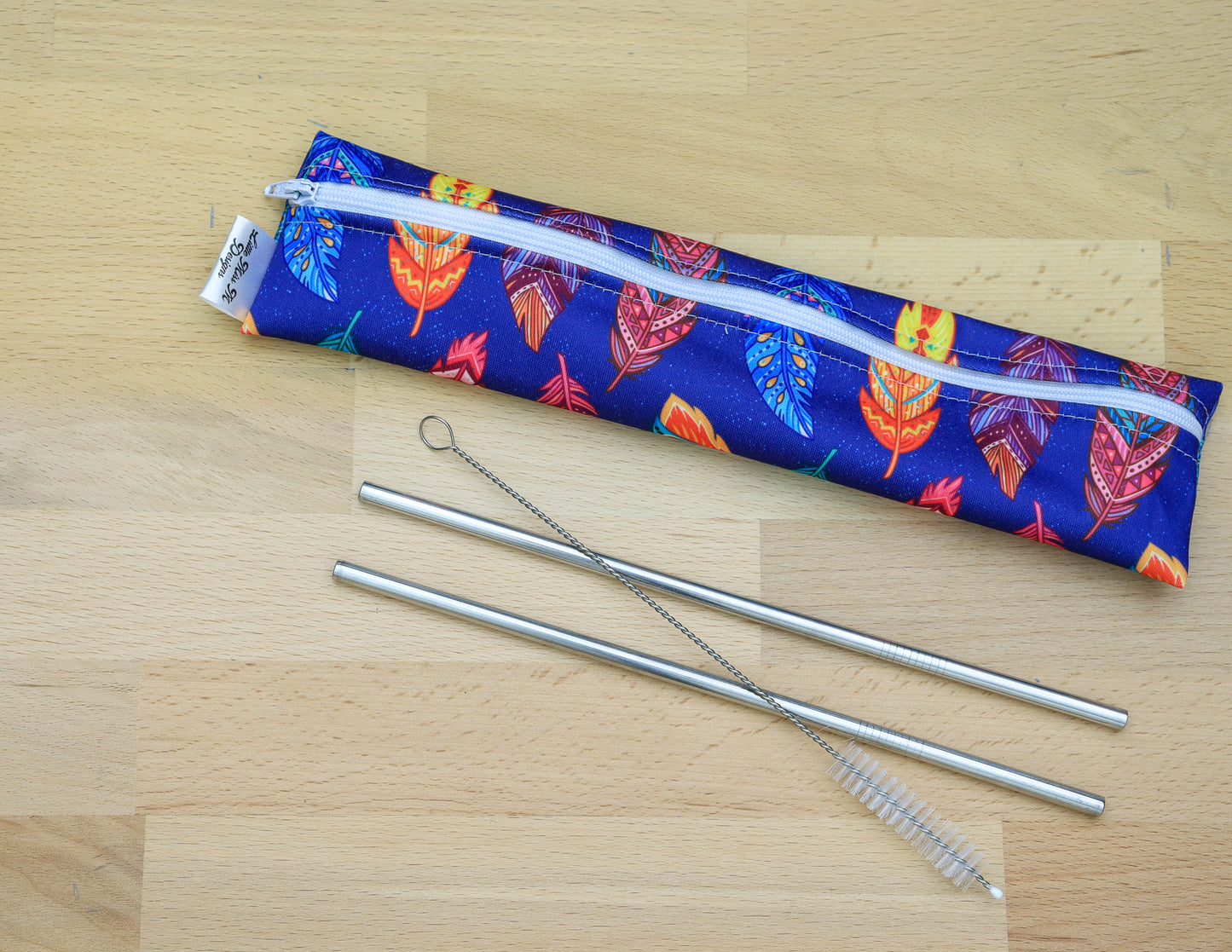 Feathers Straw Pouch